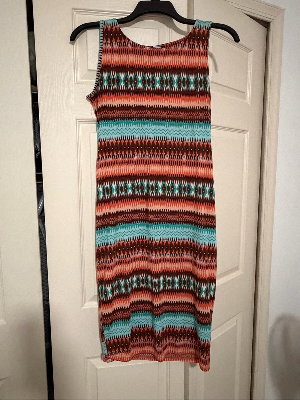 Patterned Sleeveless Midi Dress in Teal & Coral